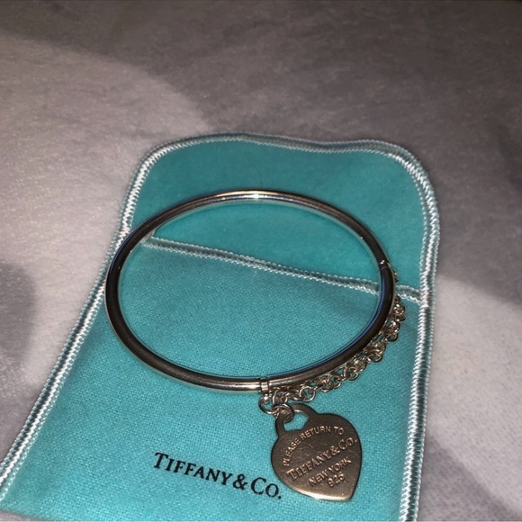 Tiffany heart bangle - Picture 5 of 6